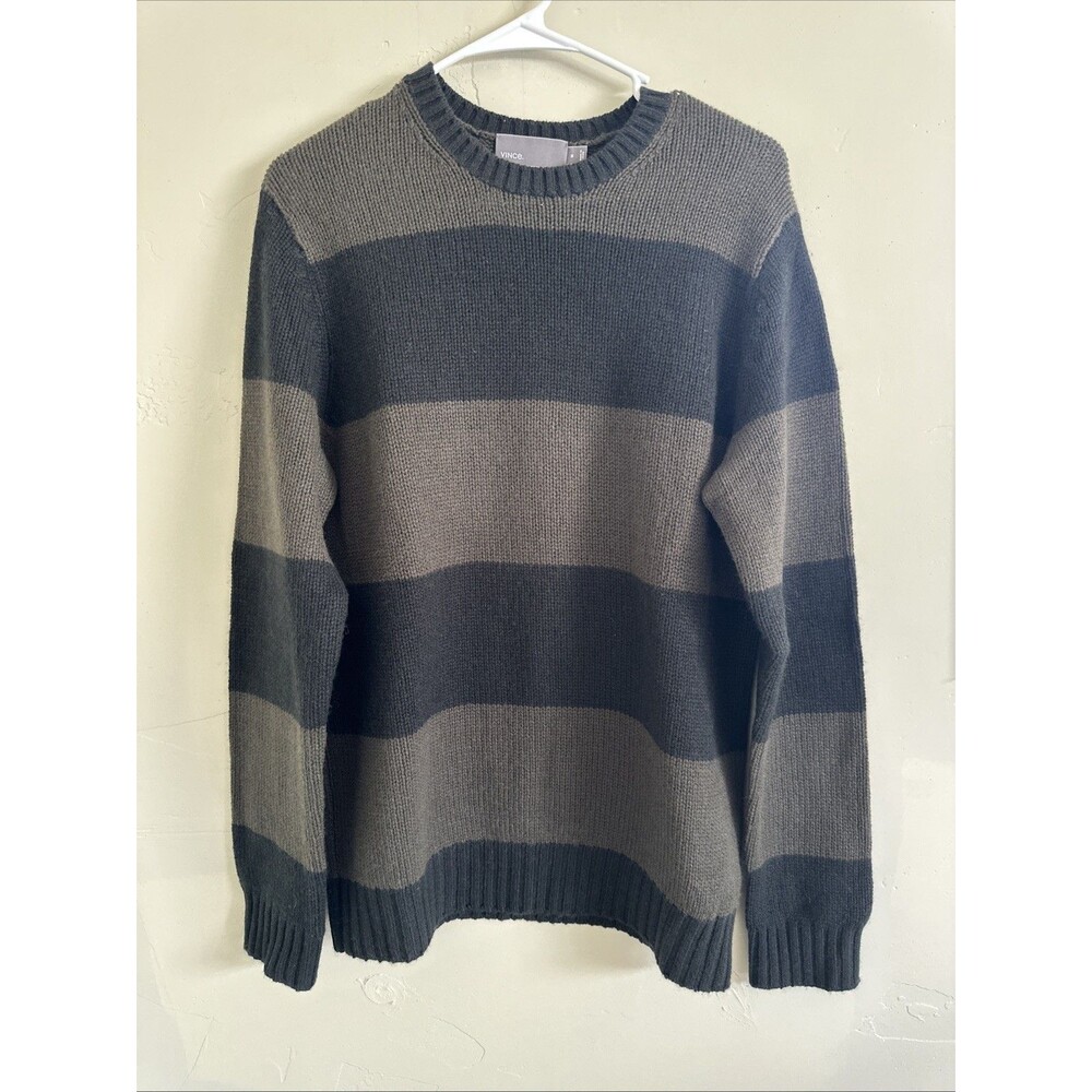 Vince. Size Medium Men’s Cashmere Sweater Black Green Striped